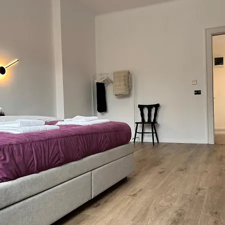 Peaceful For Romantic Getaways Near Black Church - 3min Walk * Braşov